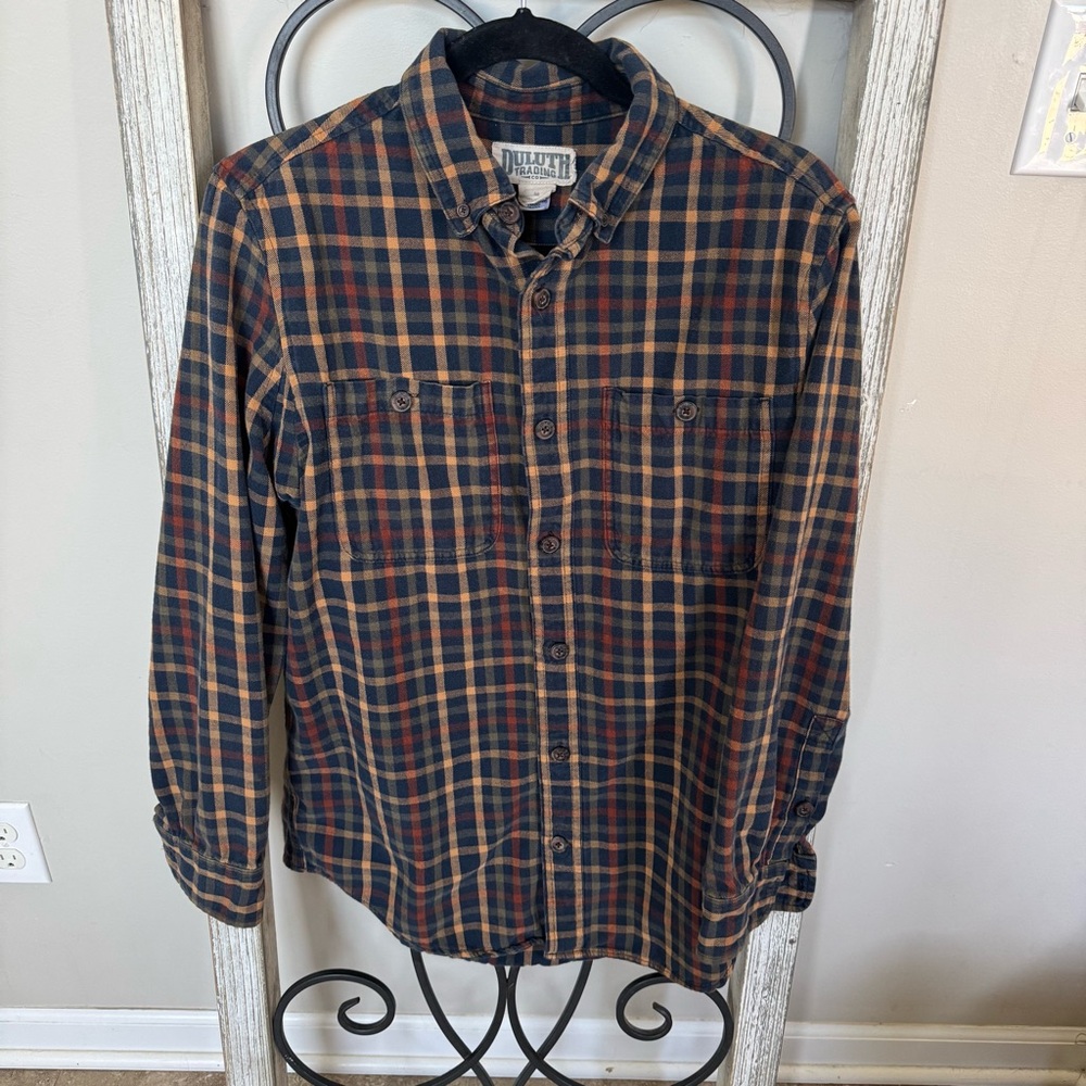 Duluth Trading Men's Plaid Button Up Shirt‎ - Navy Tan and Green Size Medium